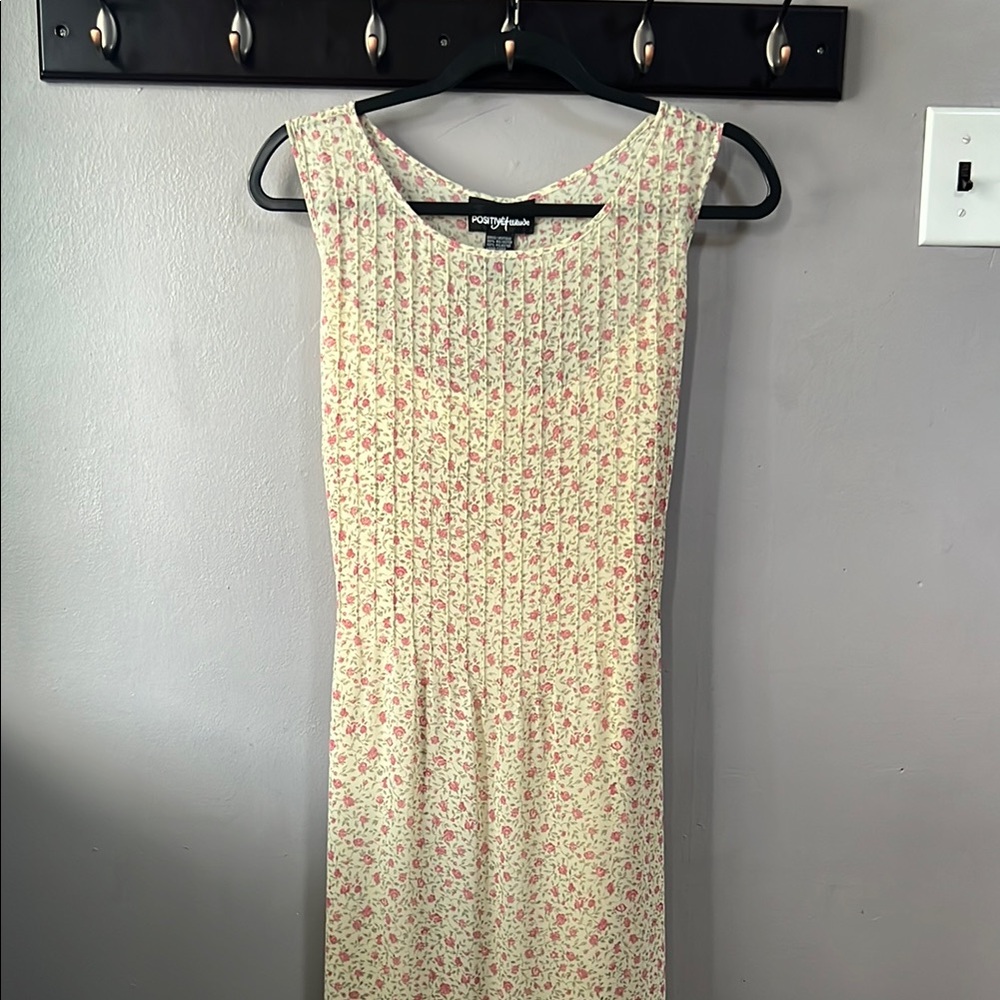 Vintage Ditsy Maxi Floral Dress